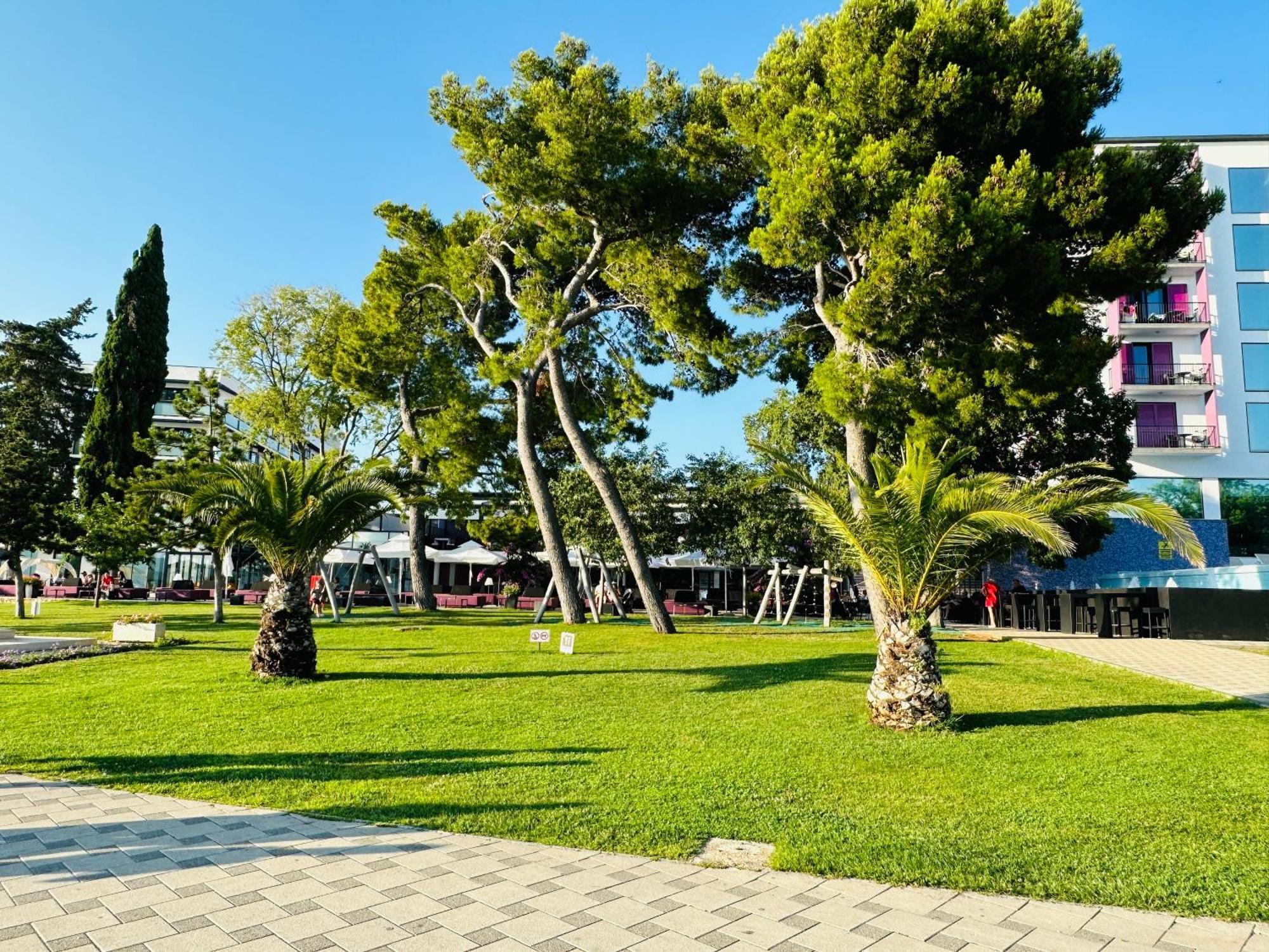 Hotel Pearl Of The Biograd Weißenburg Exterior foto
