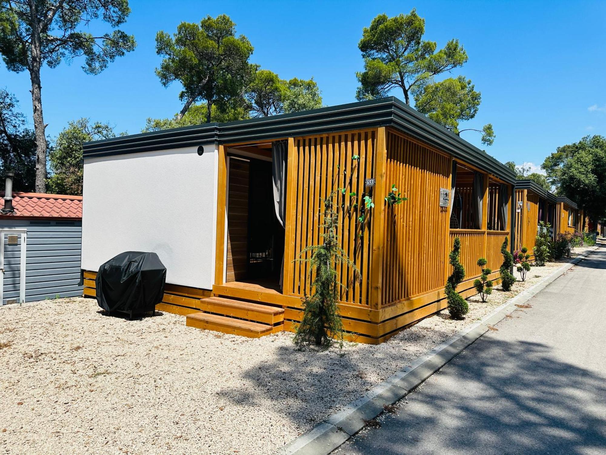 Hotel Pearl Of The Biograd Weißenburg Exterior foto